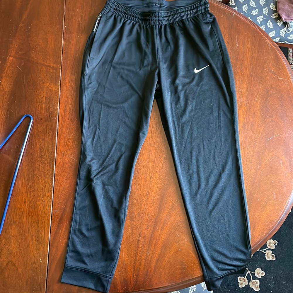Nike basketball pants